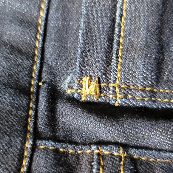 Seven7 Mid Rise Boot Cut Jean - Picture 9 of 11